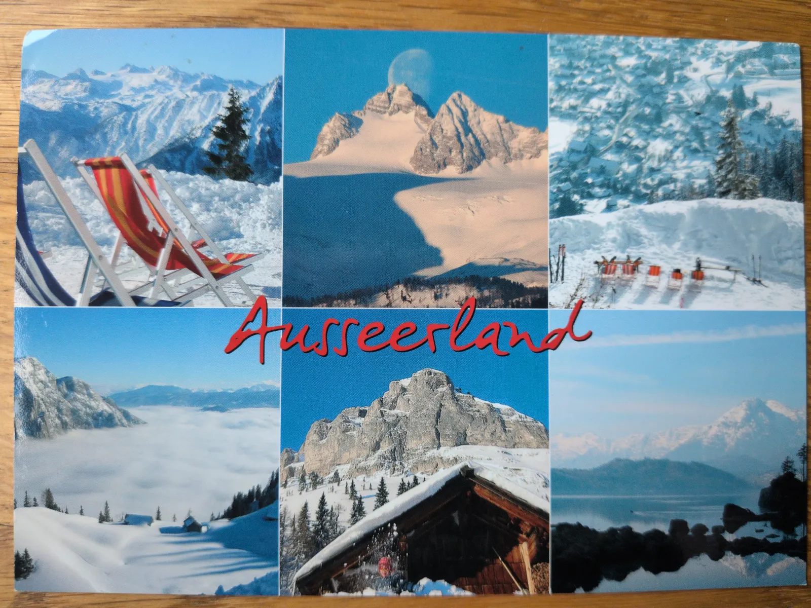 Das Bild zeigt eine Collage von sechs winterlichen Landschaftsaufnahmen aus dem Ausseerland, mit schneebedeckten Bergen, Hütten, Seen und Skiausrüstung.