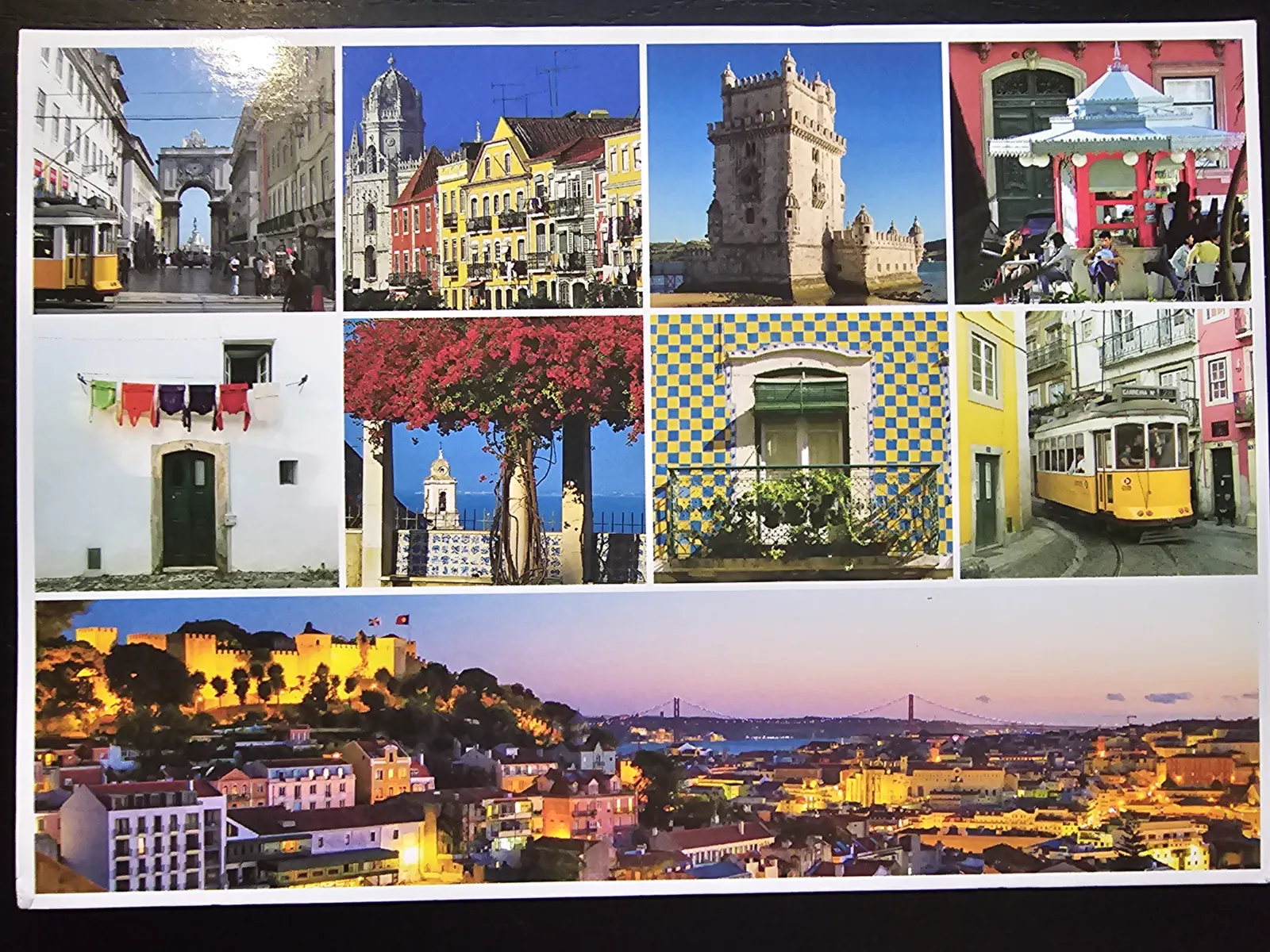 Eine Collage zeigt verschiedene Ansichten von Lissabon, darunter bunte Gebäude, gelbe Straßenbahnen, historische Wahrzeichen und eine abendliche Stadtansicht.