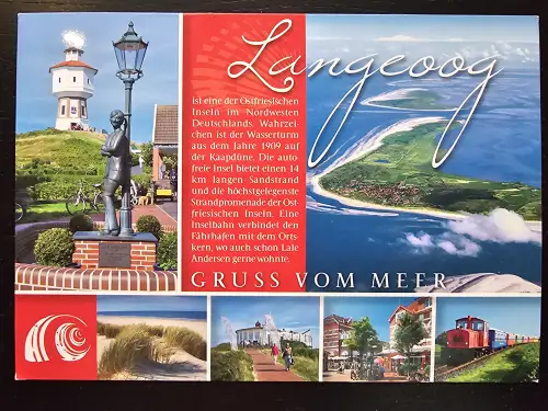 Eine Langeoog-Postkarte als Collage mit Luftaufnahme der Insel, dem Wasserturm, Strand und der Inselbahn.
